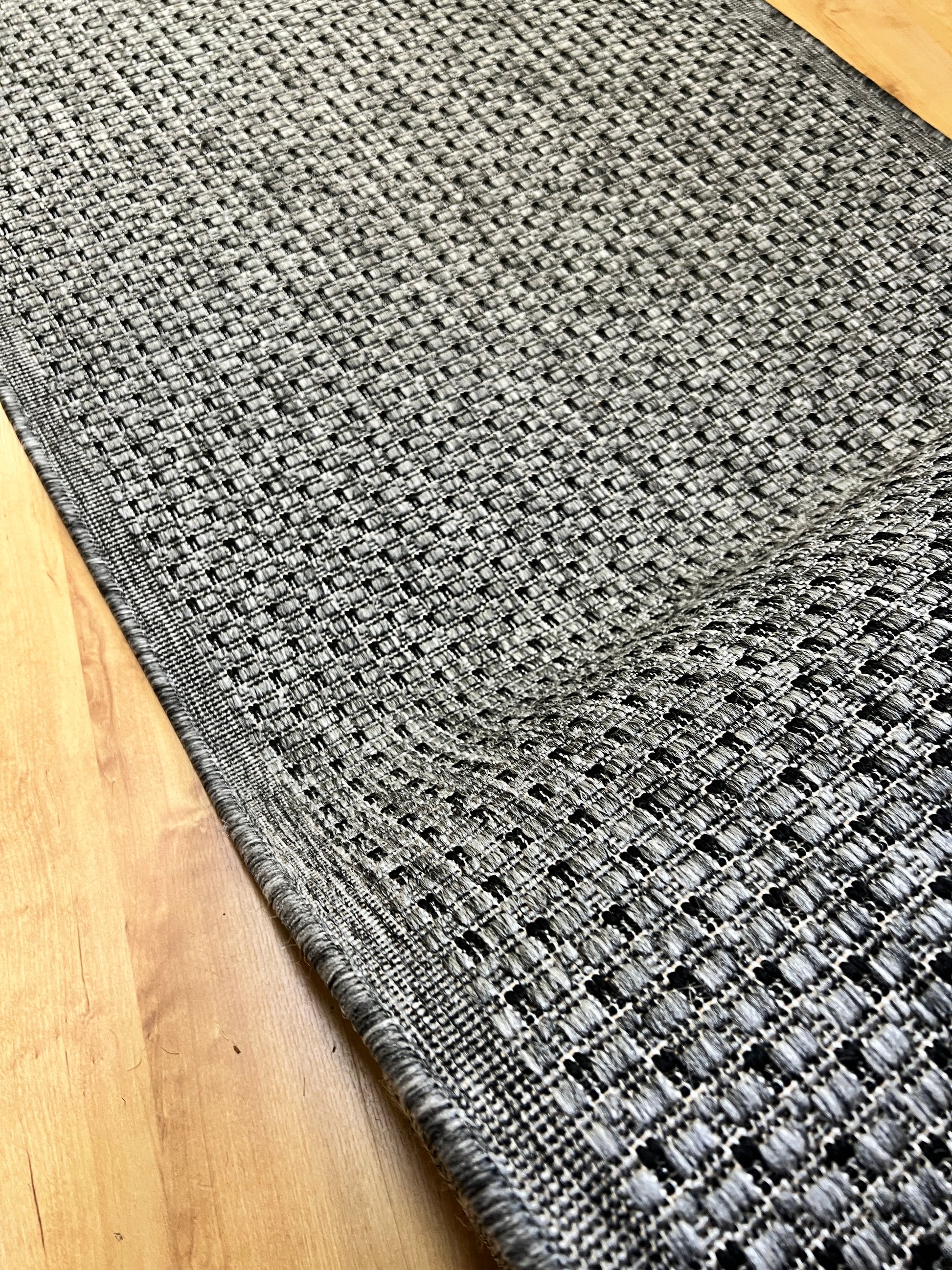 Seaspray Dots Grey Black 67 x 230 cm-3