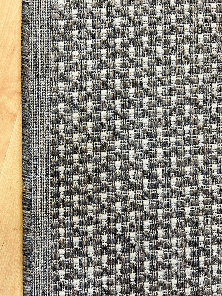 Seaspray Dots Natural Silver 67 x 230 cm