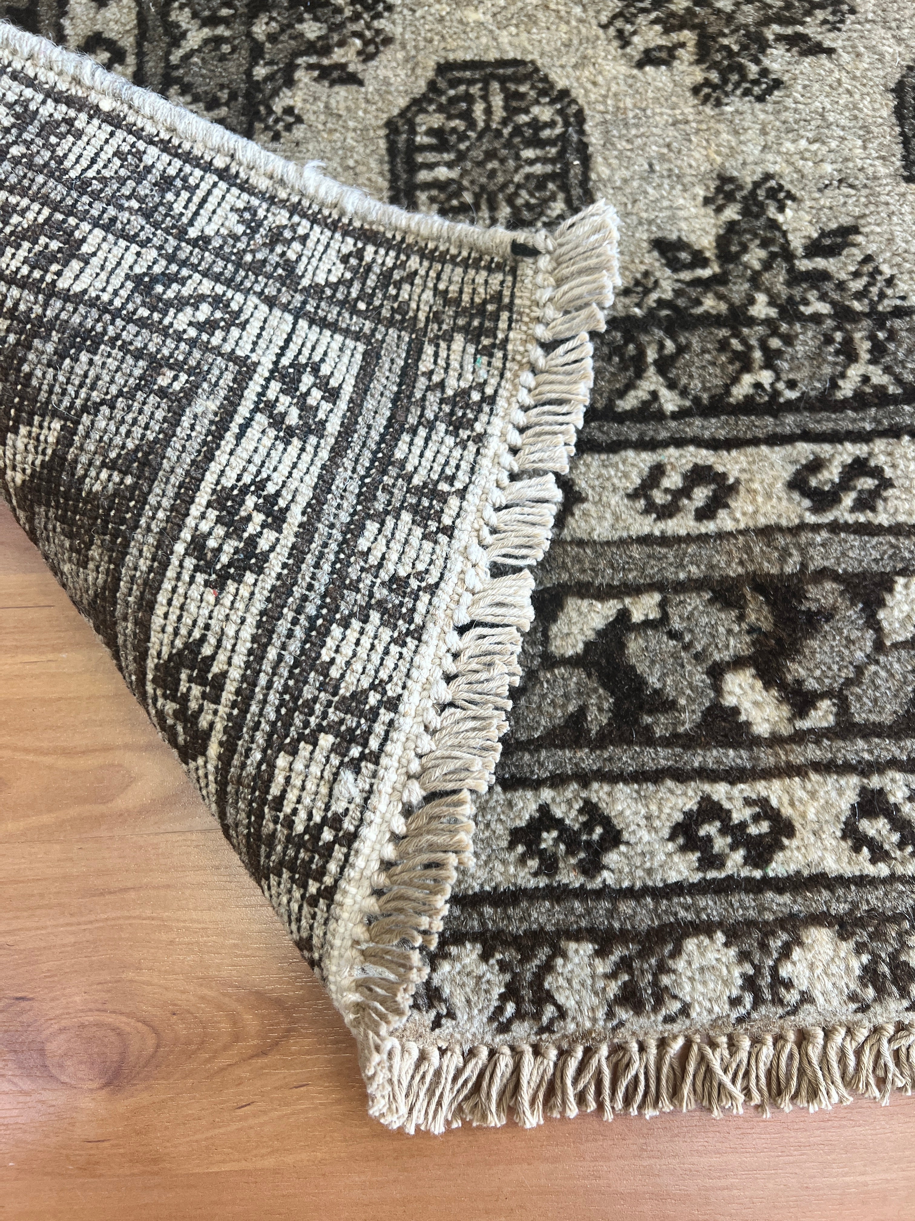 Akhcheh Natural 82 x 120 cm