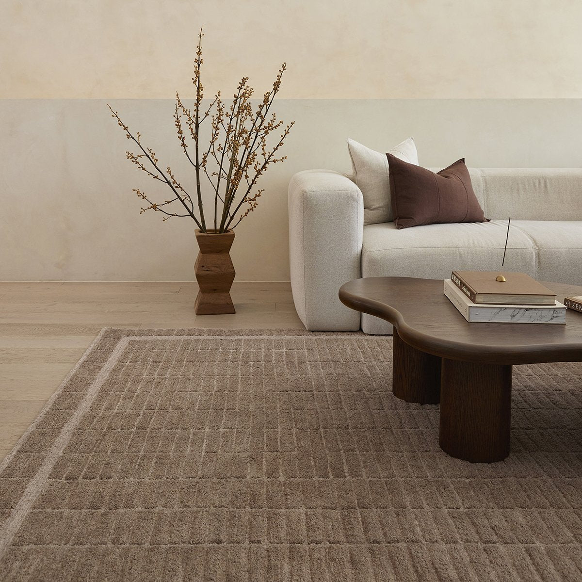 Marlow Mocha by Alisa & Lysandra-zoom-2