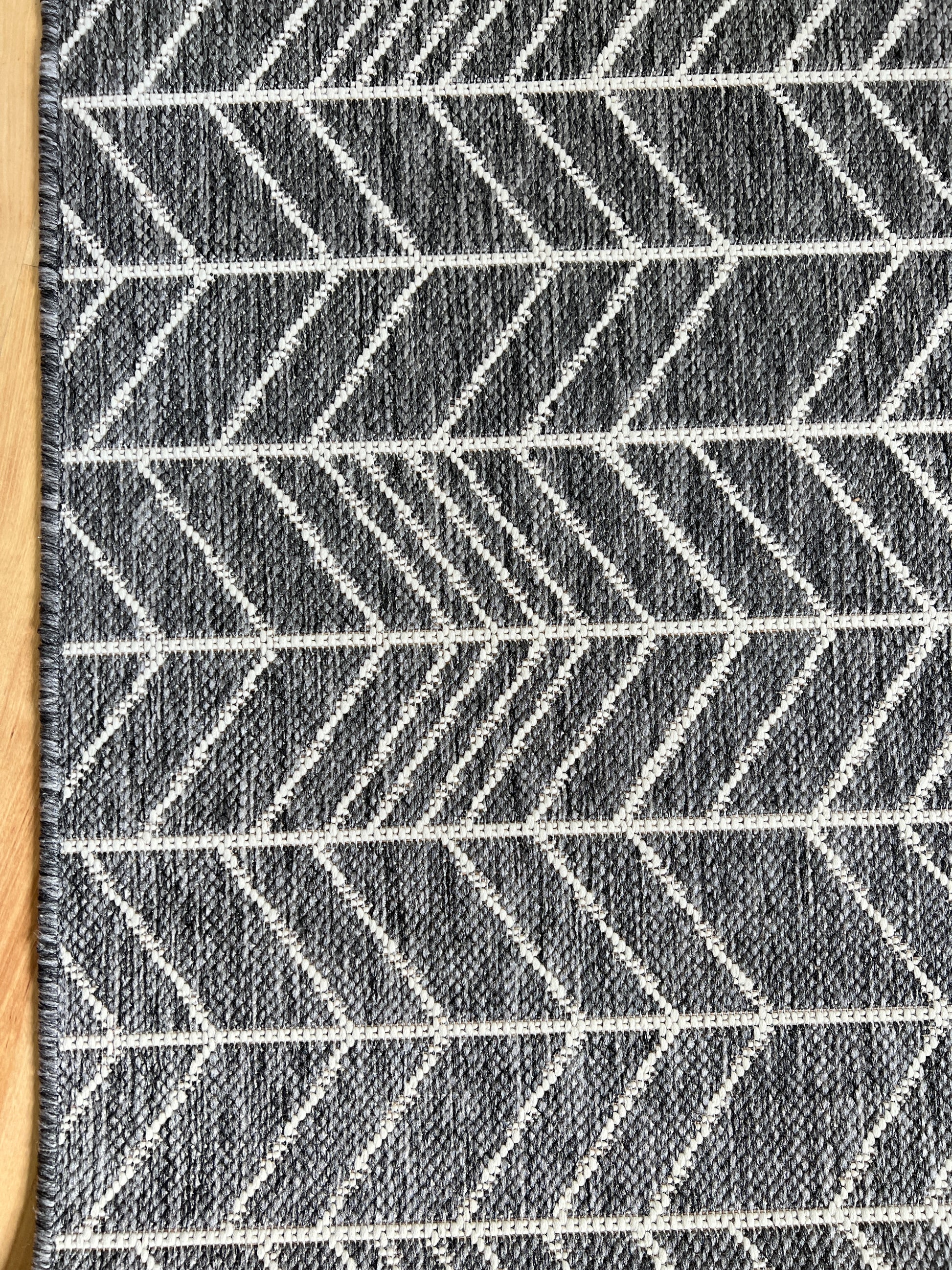 Seaspray Arrows Grey White 67 x 230 cm-2