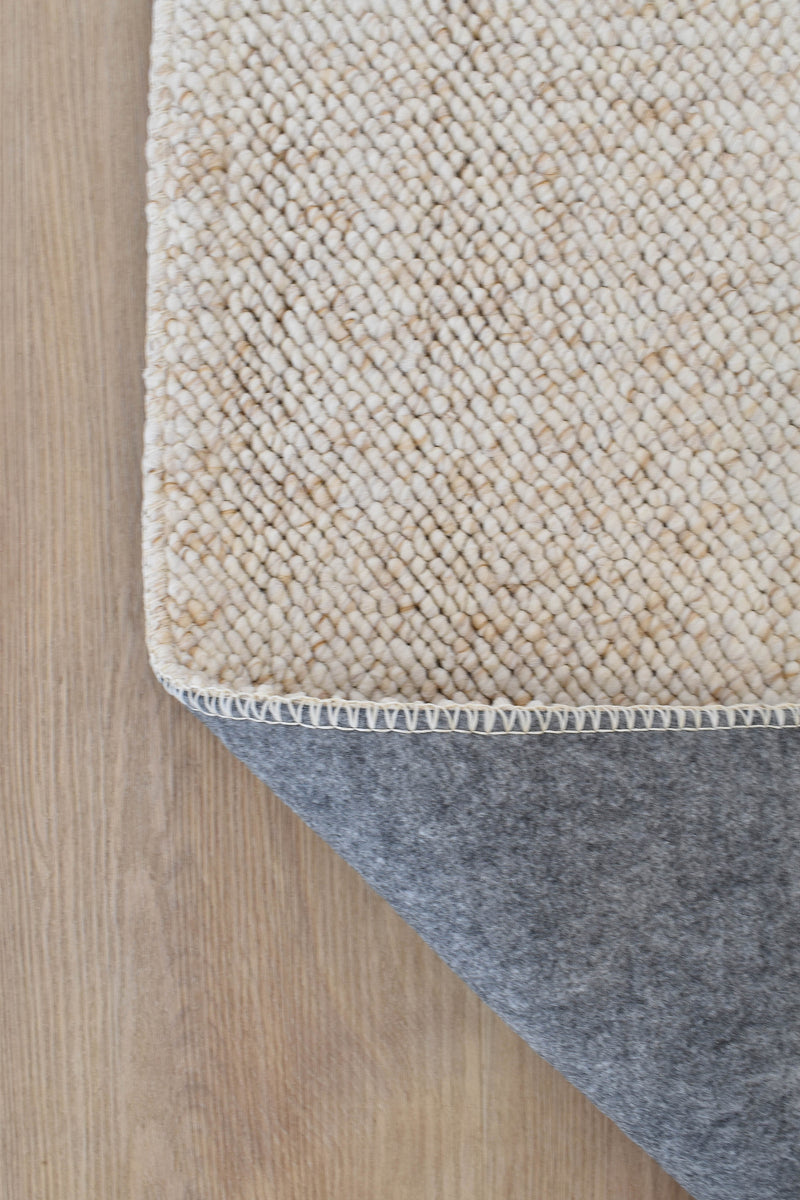 Drift Pebble Beige Fixed Runner-zoom-