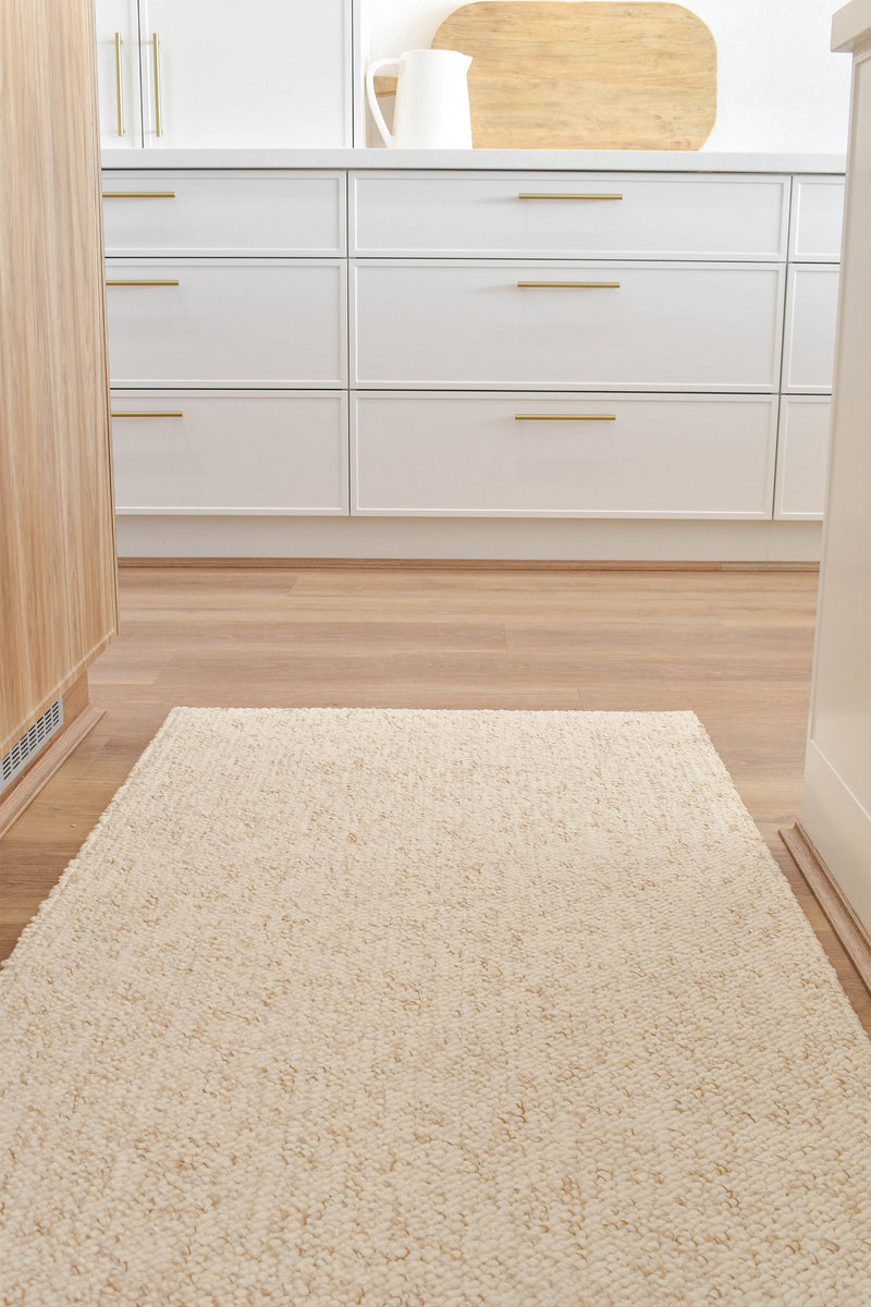 Drift Pebble Beige Fixed Runner-zoom-