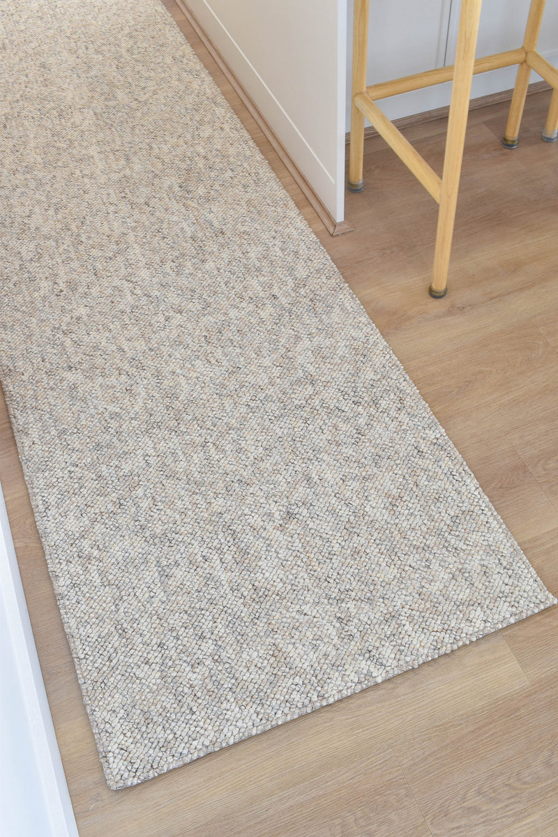 Drift Pebble Frost Fixed Runner-zoom-