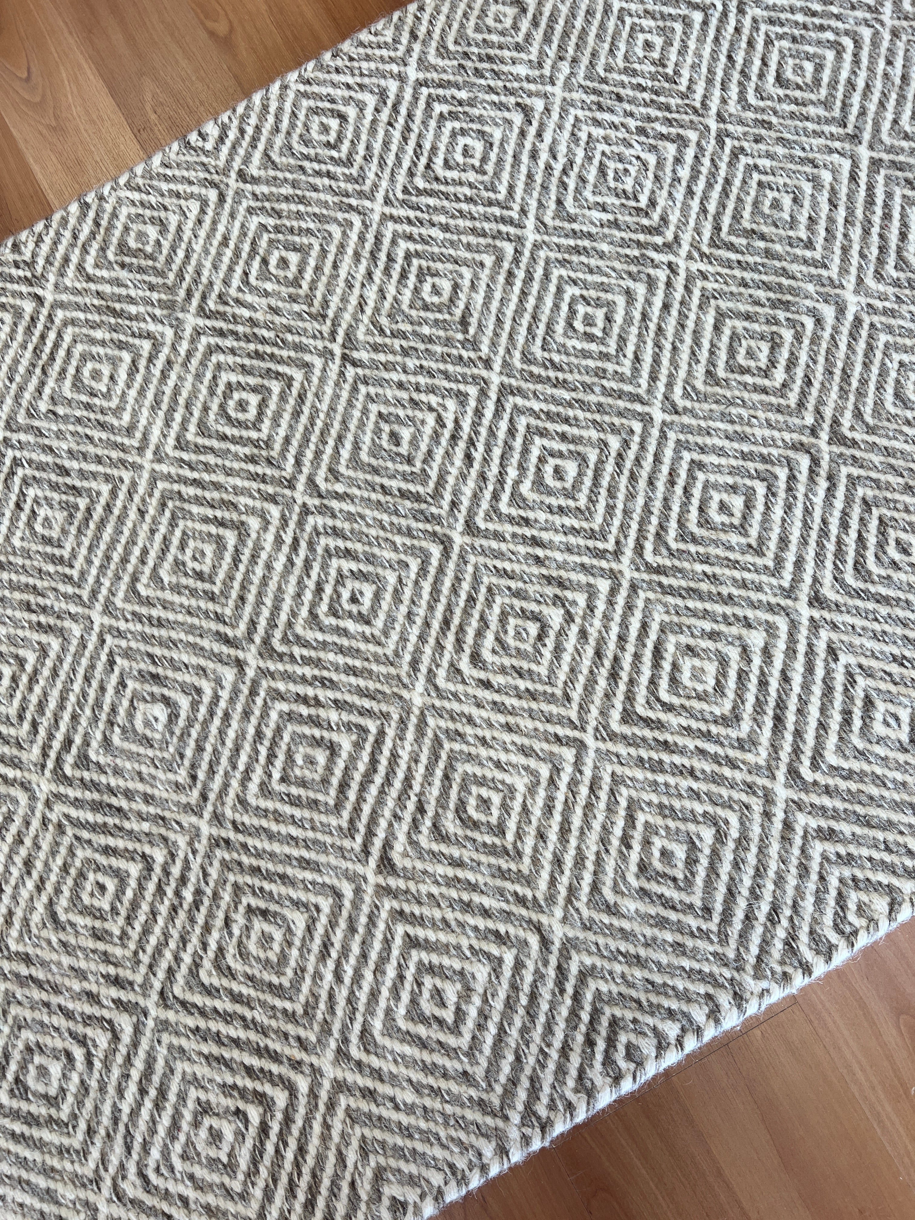 Diamond natural White Runner 80 cm wide | $95 per metre-zoom-4