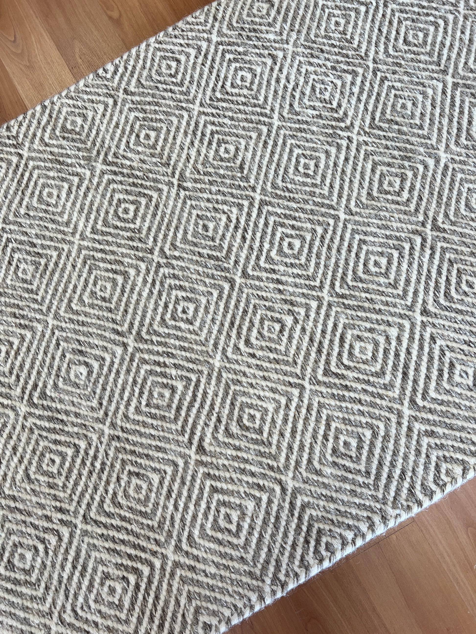 Diamond Natural White Flatweave Runner 80 x 1200 cm-3