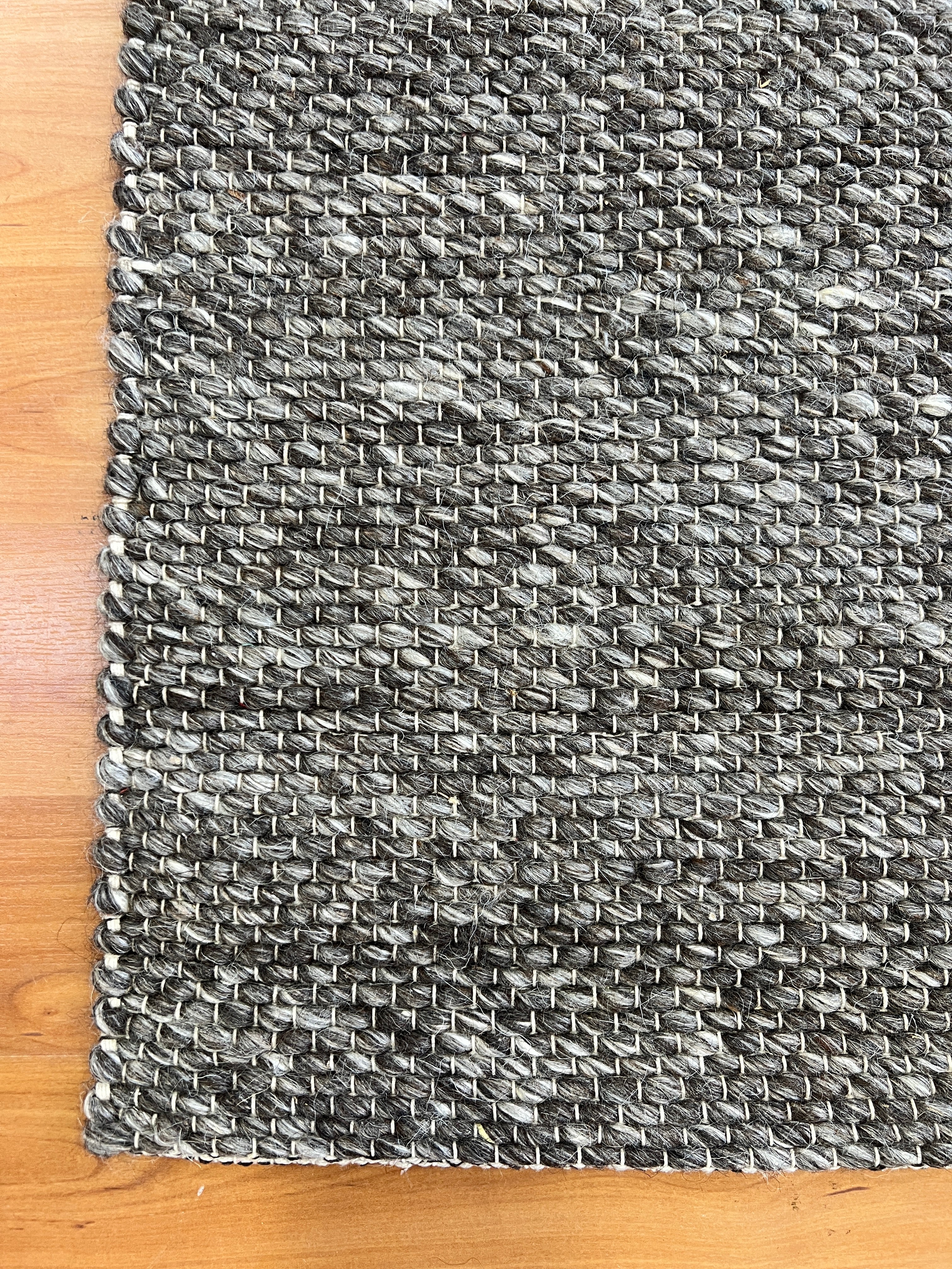 Drops Dark Grey-zoom-3