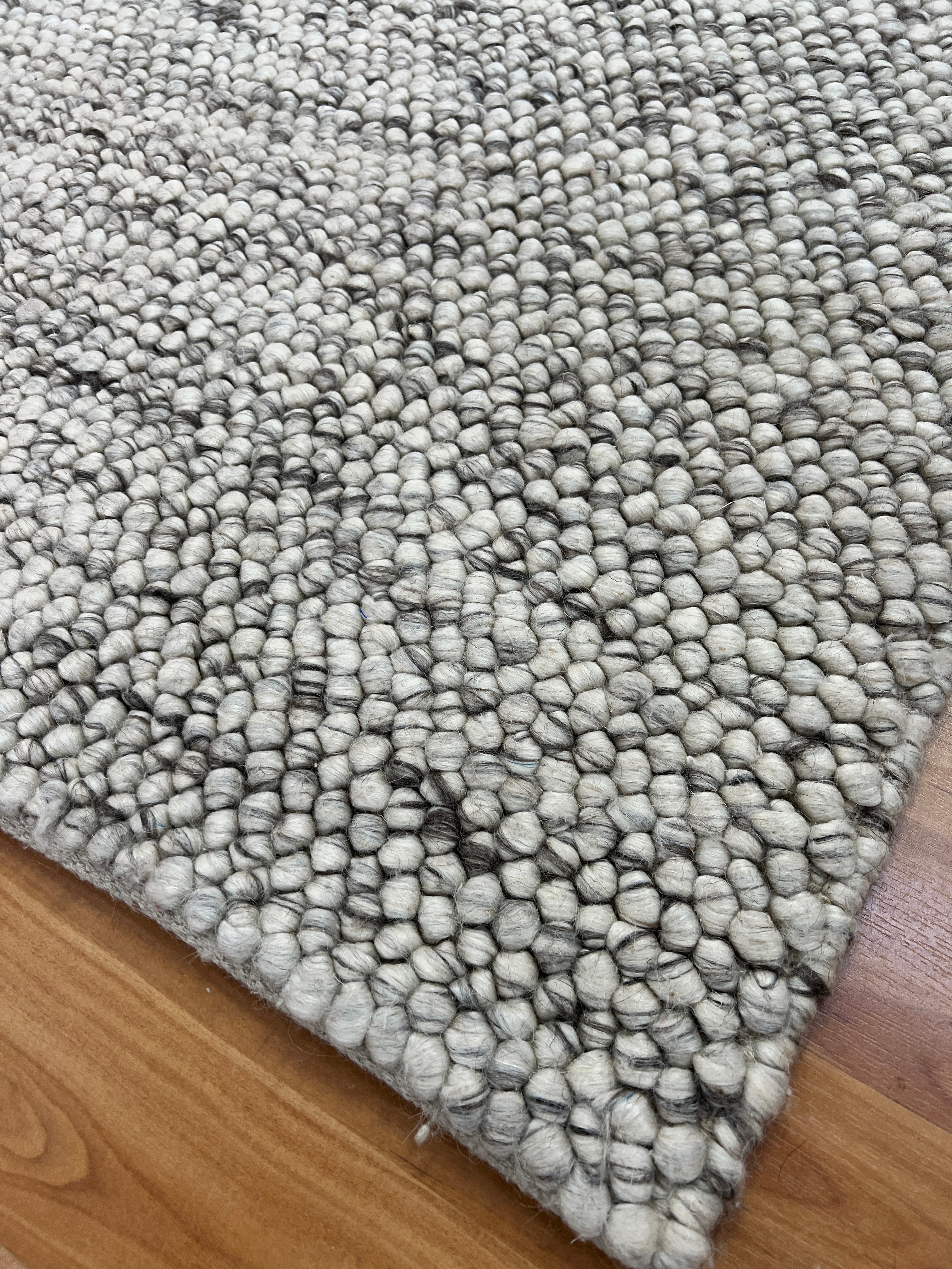 Globe Grey Mix Runner