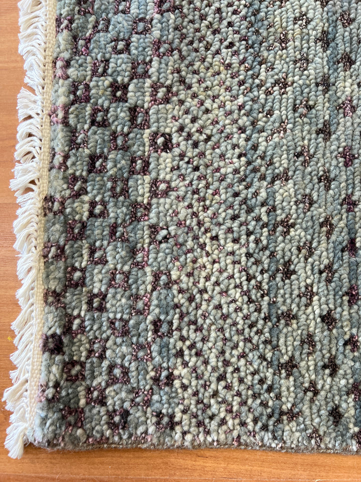 Grass   242 x 295 cm