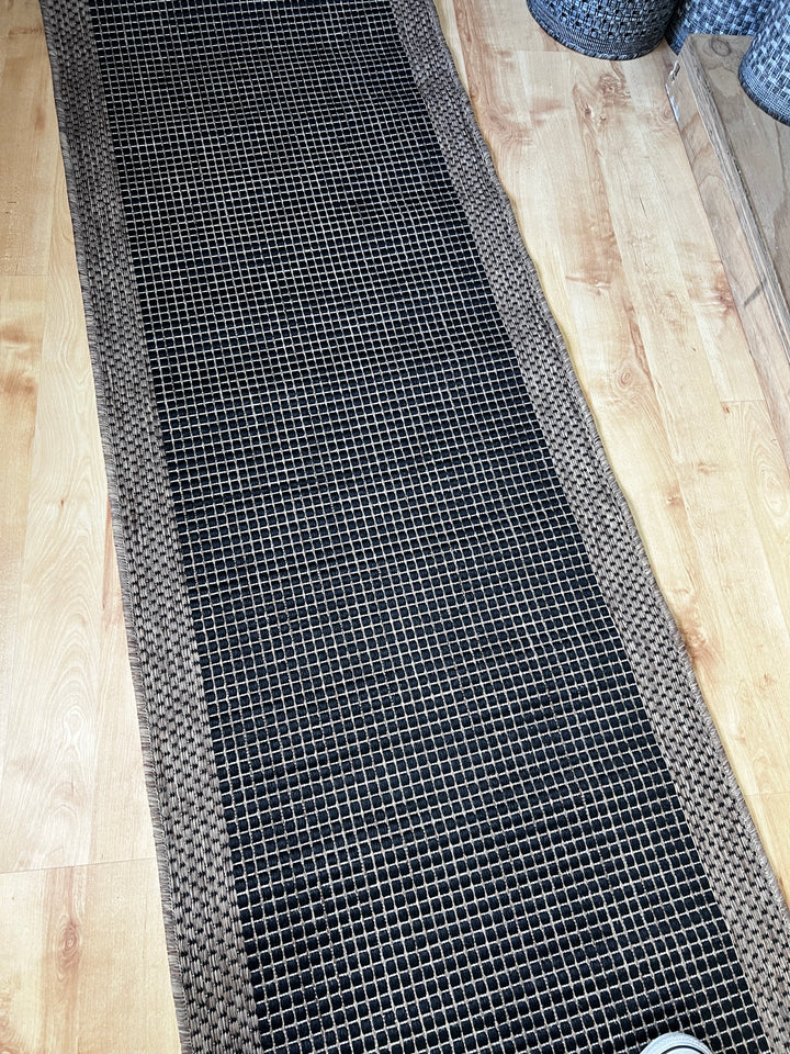 Suva Block Black Coffee Fixed Runner