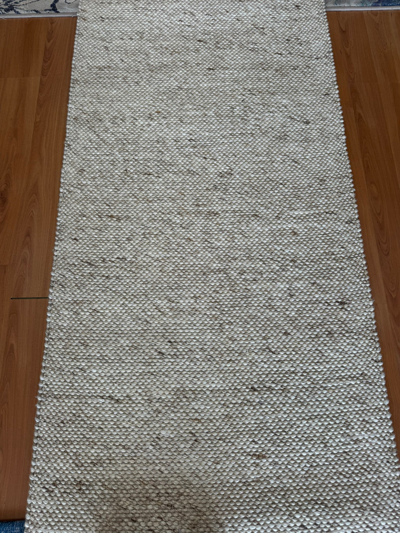 Drops Off White Runner 80 cm wide | $95 per metre-zoom-