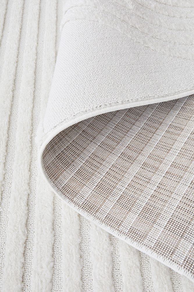 Lotus Abbey White Fixed Runner