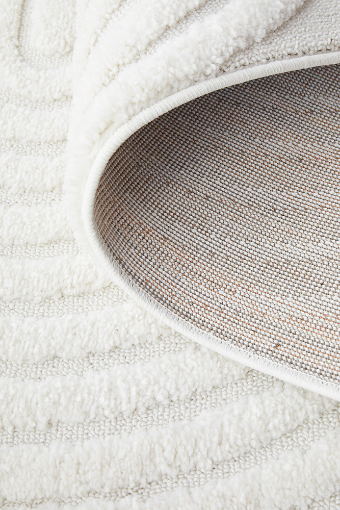 Lotus Carl White Fixed Runner