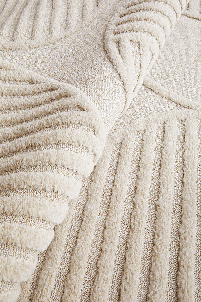 Lotus Leo Beige-zoom-