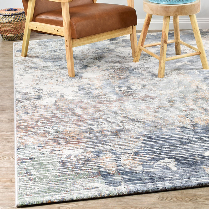 Elite Solo Modern Lounge