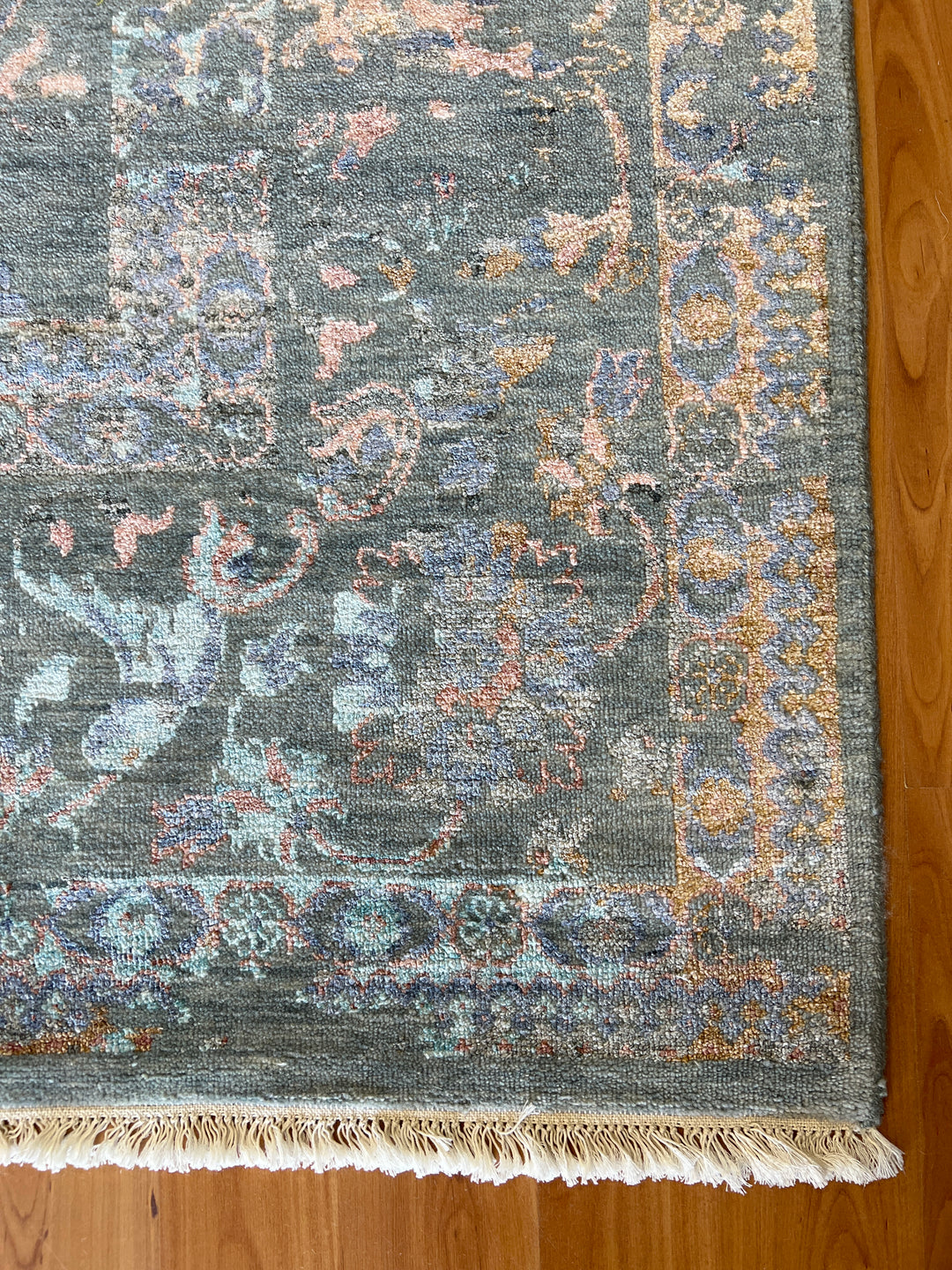 Transitional 245 x 300 cm