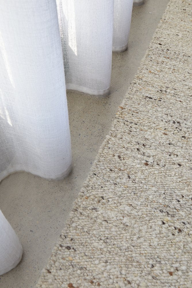 Elm Pepper Fixed Runner by Steph and Gian