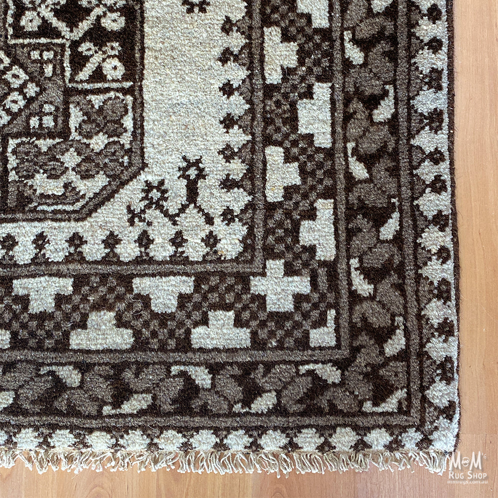 Akhcheh Natural 82 x 126 cm