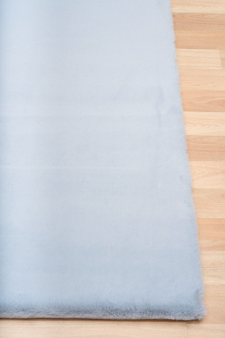 Carrie Supersoft Tin Cat