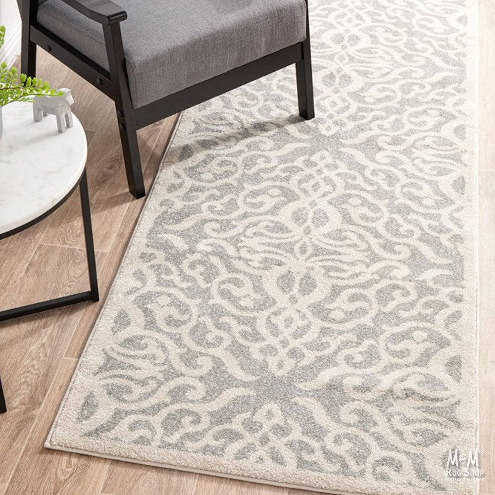 Chrome Lydia Silver Runner