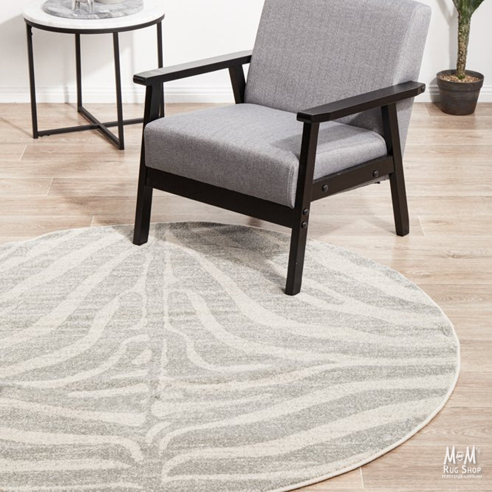 Chrome Savannah Silver Round-1