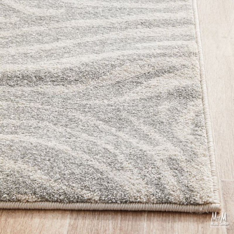 Chrome Savannah Silver Runner-zoom-