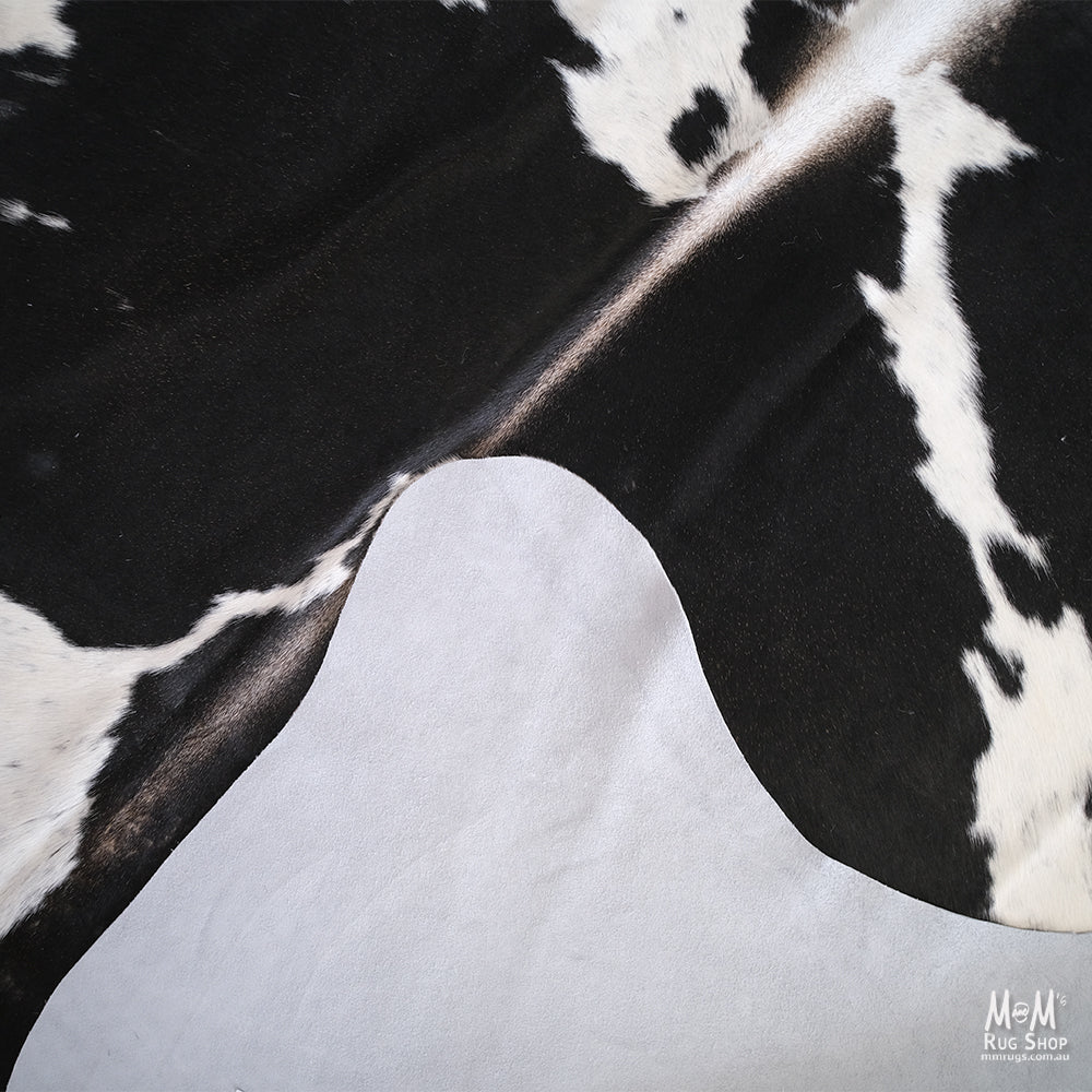 Cow Hide Black White 208 x 235