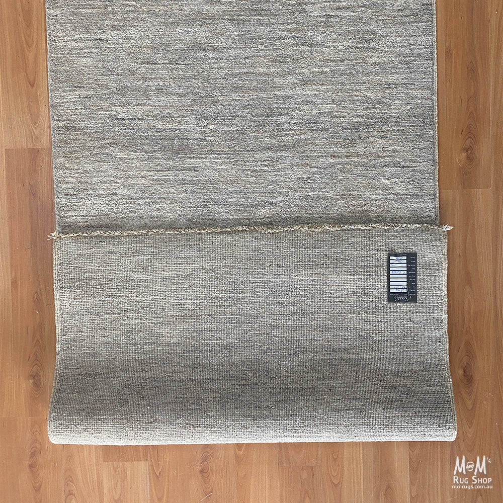 Gabbeh Natural Wool Runner 81 x 552 cm