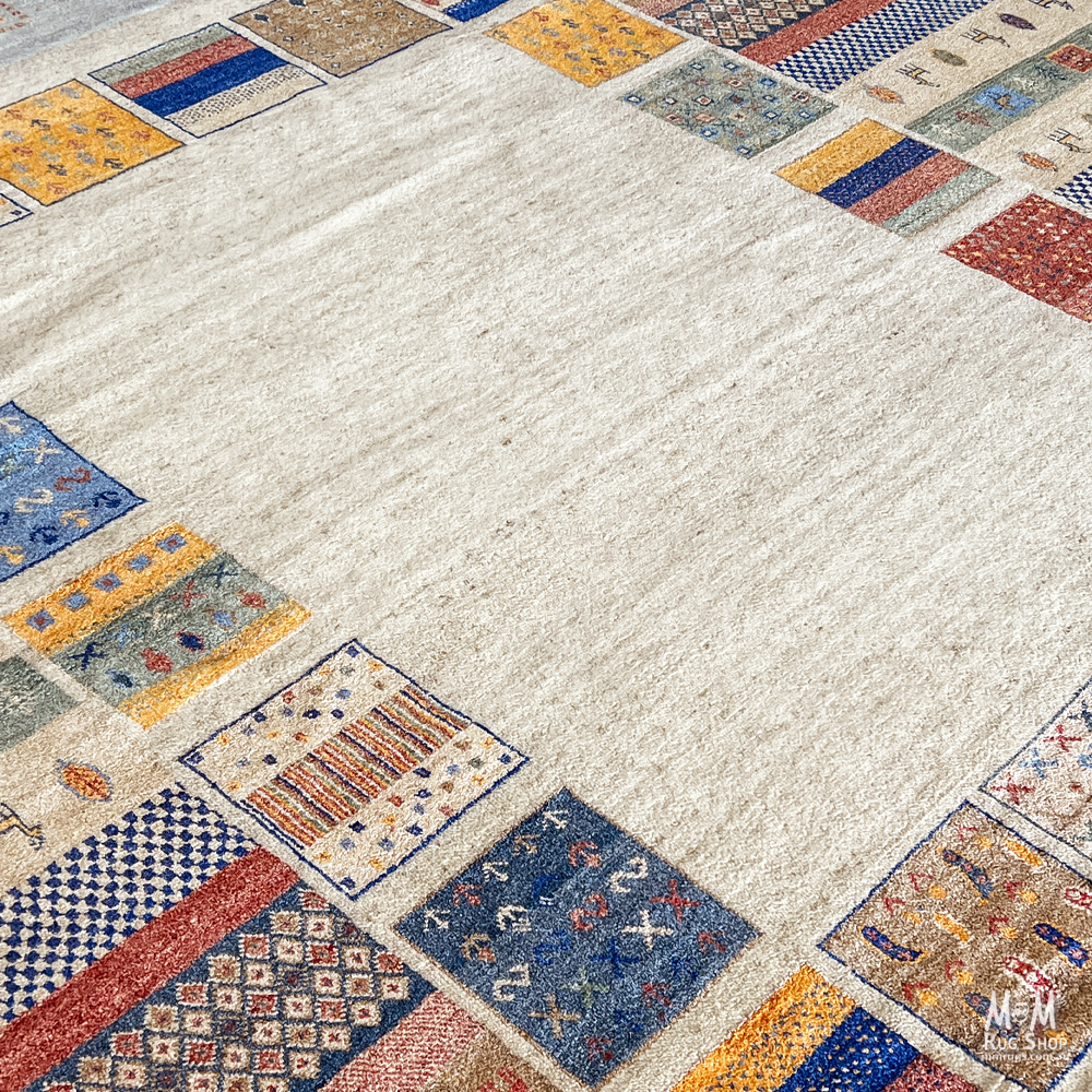 Gabbeh Pictorial 250 x 297 cm-1