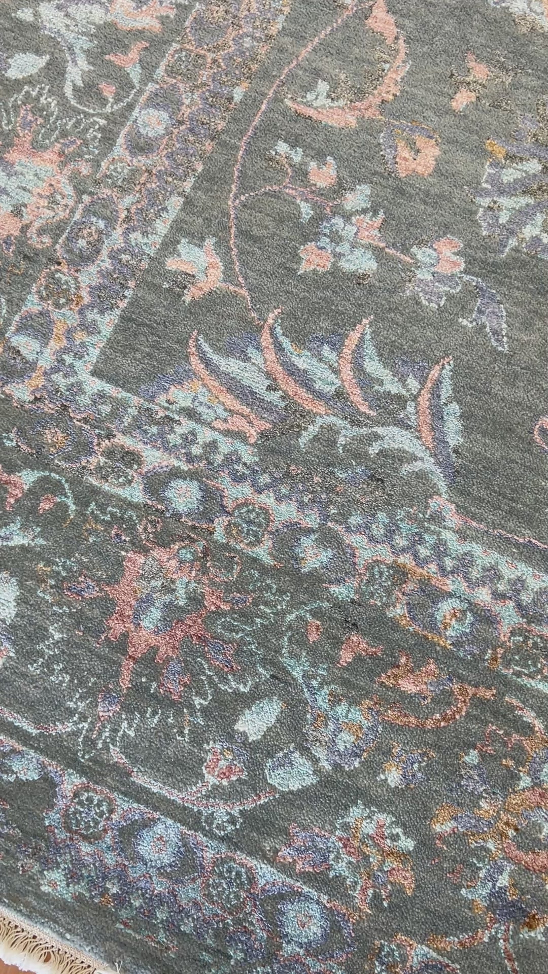 Transitional 245 x 300 cm