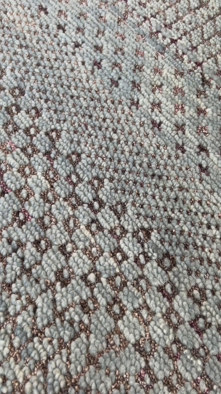 Grass   242 x 295 cm