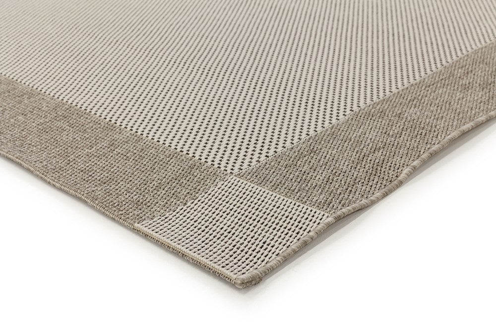 Belgium Verandah Cream Grey polypropylene rug with intricate pattern, showcasing soft cream and grey tones in a detailed design.