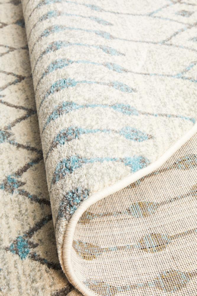 Evoke Tribal White Round