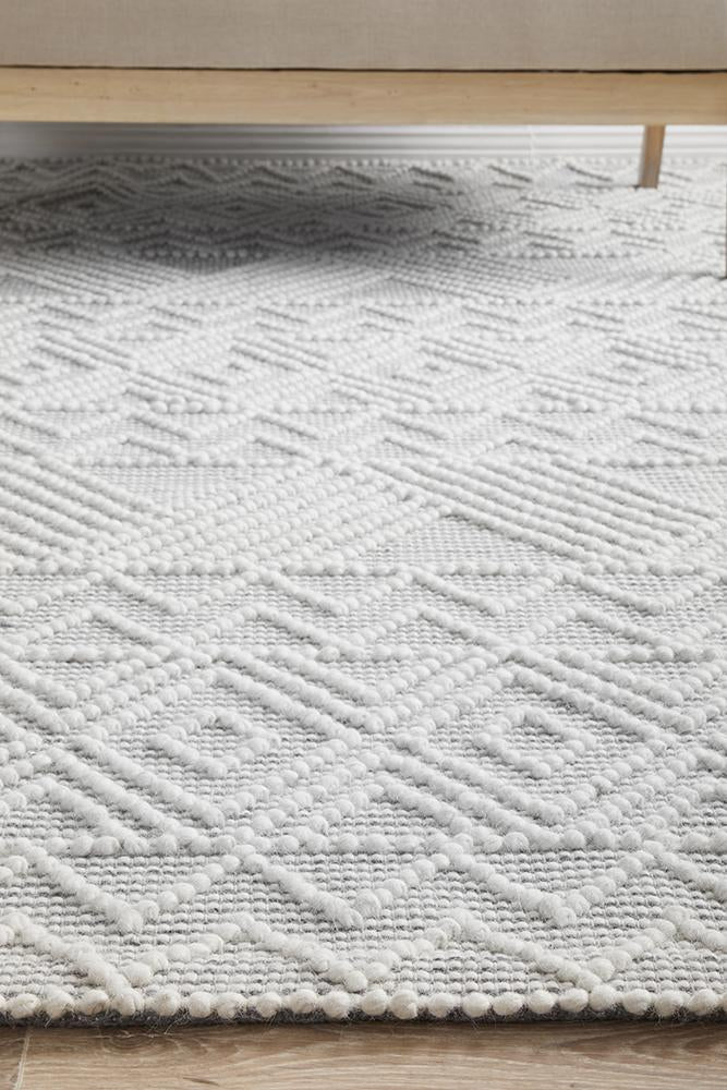 Pure wool Maison Kate scarf featuring soft, high-quality wool in a stylish design, made by India.