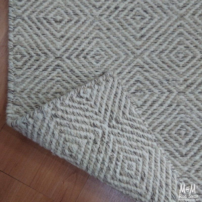 Diamond White Natural-zoom-