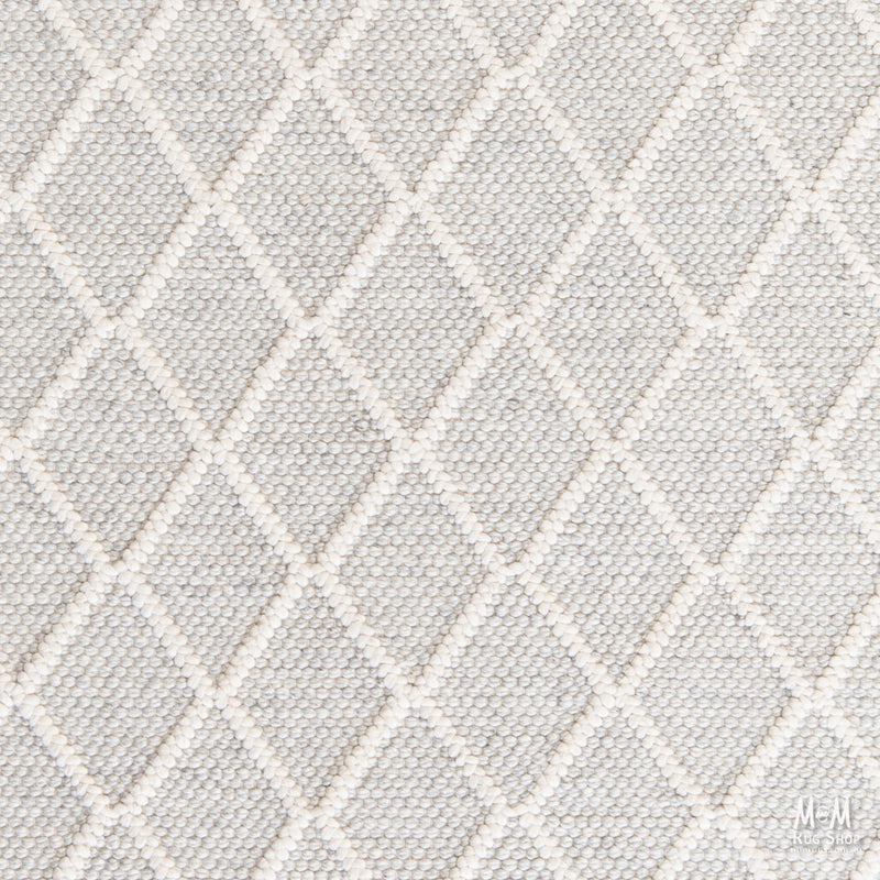 Ivy Fog Cream-zoom-