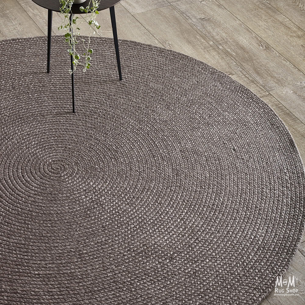 India Paddington Charcoal wool and viscose rug with soft, textured fibers in a modern design.