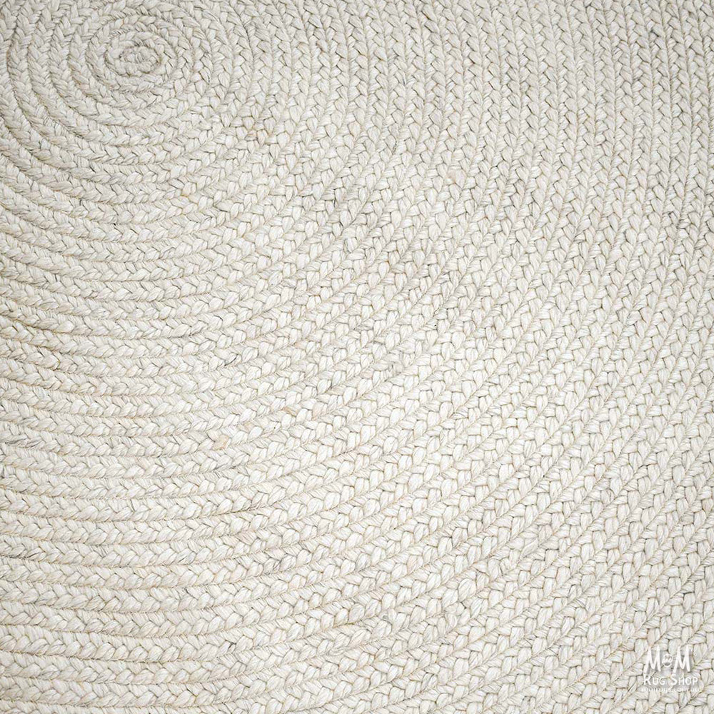India Paddington Snow wool and viscose rug showcasing soft, textured fabric in a cozy, stylish design.