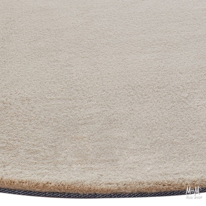 Pony Camel Round