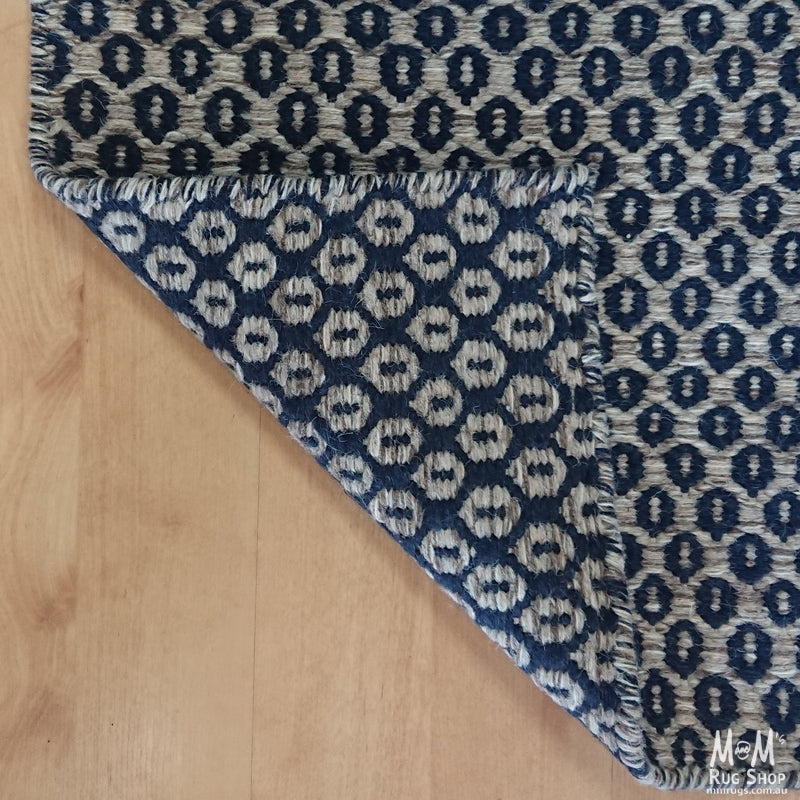 Star Natural Navy-zoom-