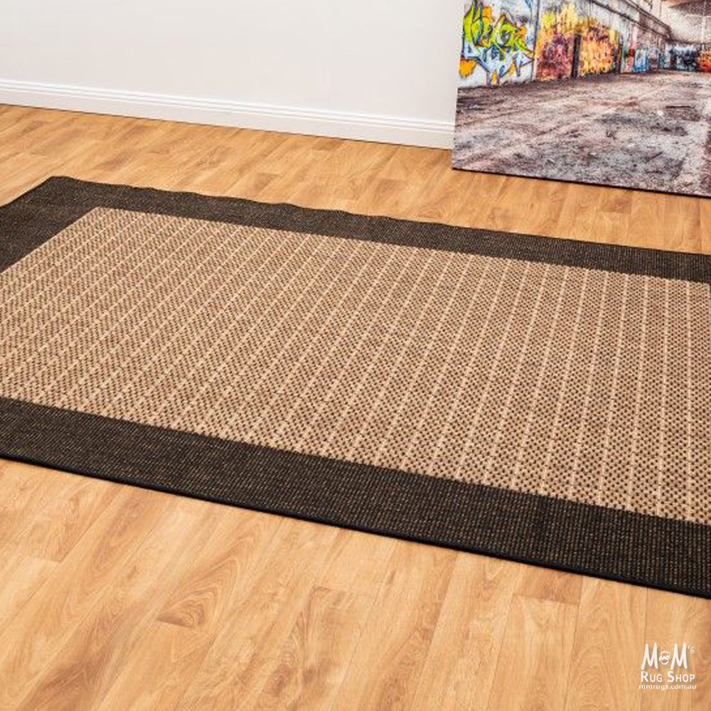 Suva Grid Coffee Black
