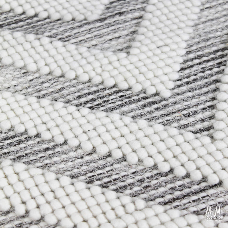 Zamora Ivory-zoom-